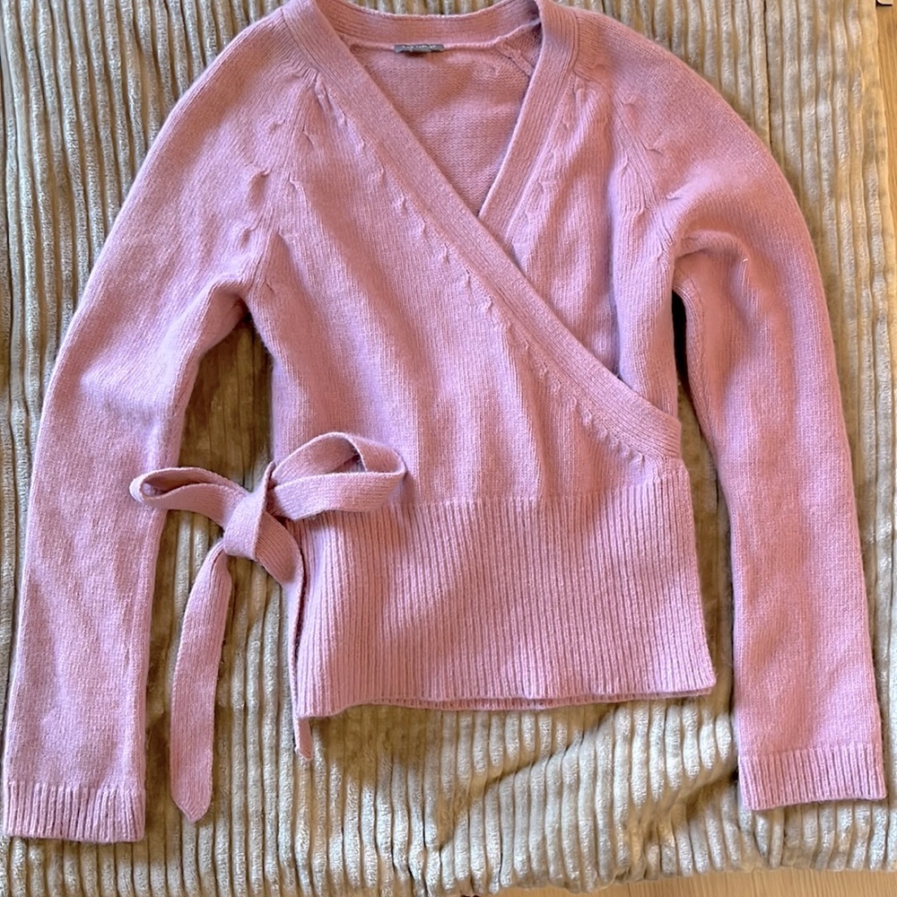 Ann Taylor, small pink sweater